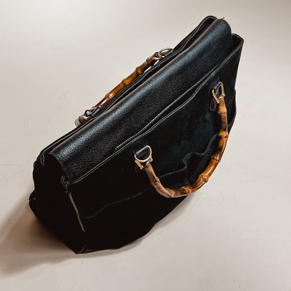 Vintage GUCCI Large Diana Bamboo Suede Bag - Picture 2 of 11